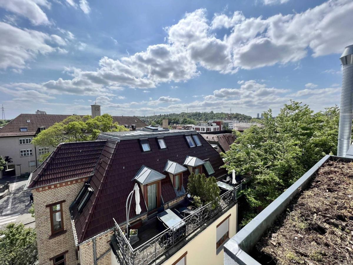 Nujen- Hotel Und Apartment Stuttgart Zuffenhausen Екстериор снимка